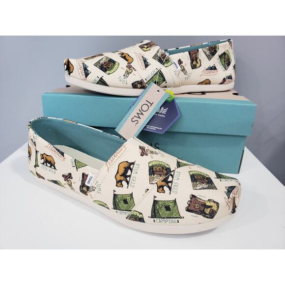 NEW Toms 8.5 Alpargata Slip On Shoes Camping Cabin‎ Bear Print Hunting Hiking - Picture 1 of 8